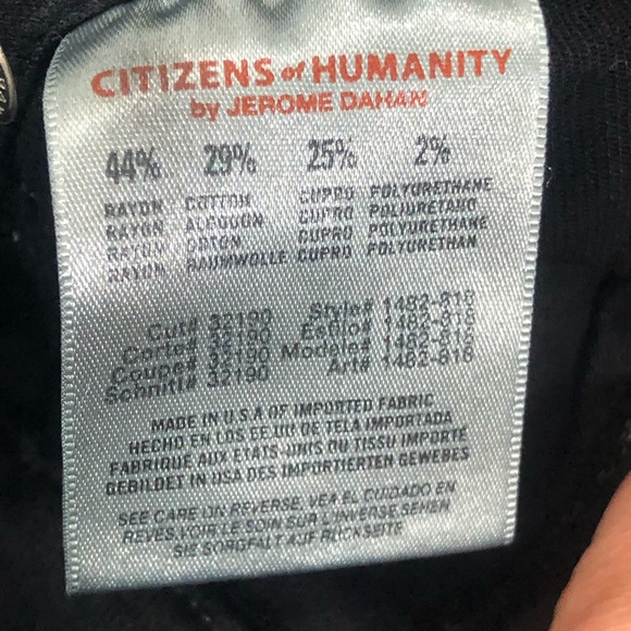 Citizens of Humanity Logan Moto in Black - Picture 7 of 8